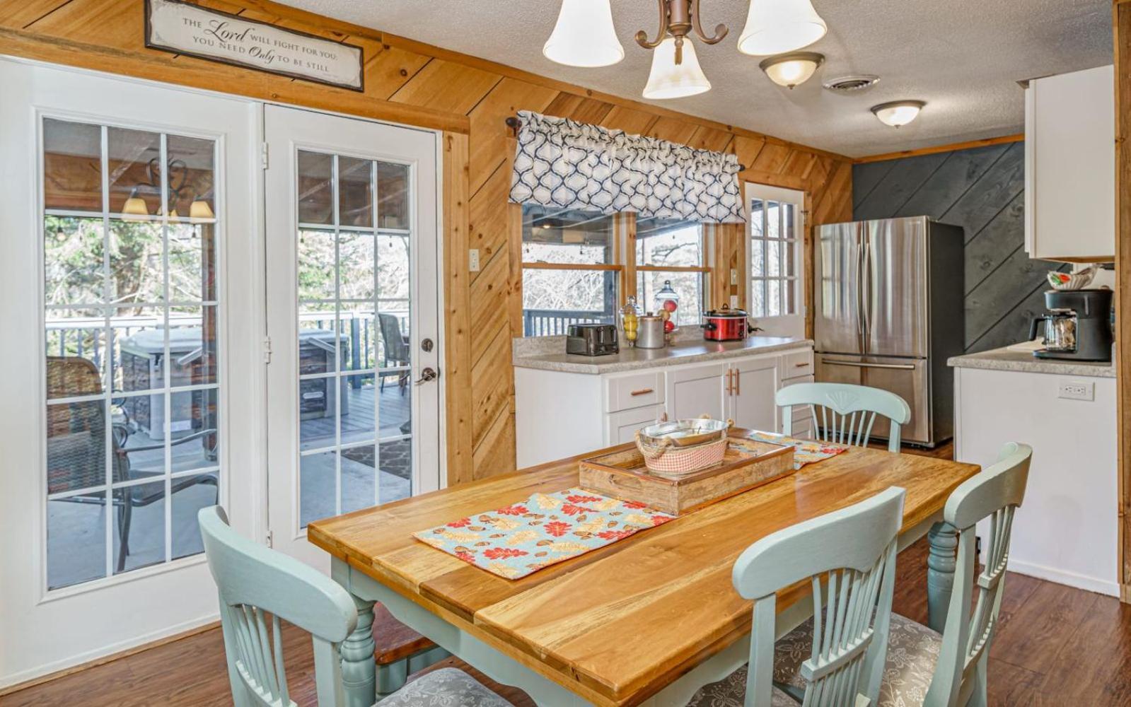 Wooded Bliss Hot Tub Single Level Cabin With No Steps Rocking Chairs And Wooded Views Pigeon Forge Exteriér fotografie